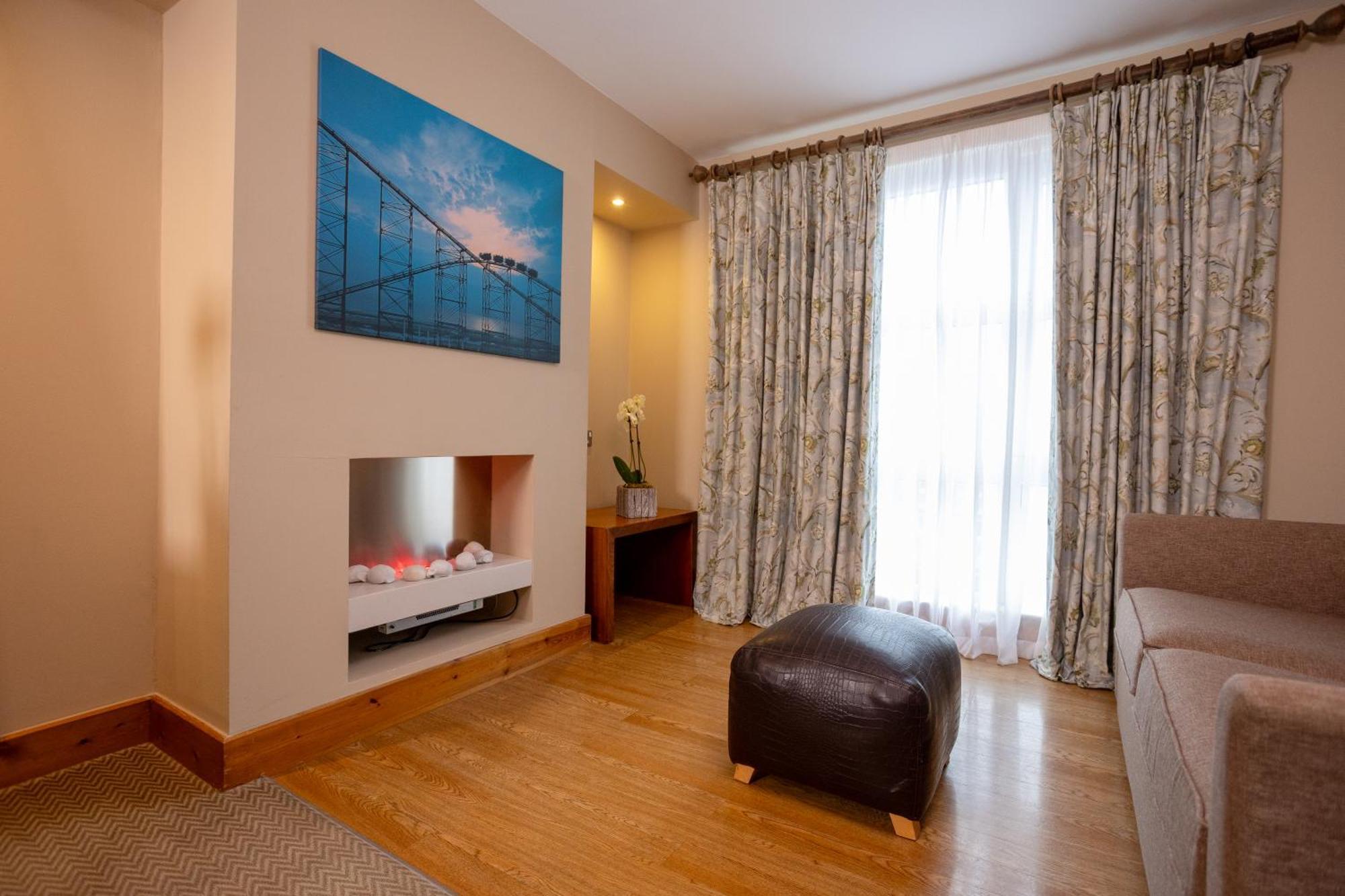 The Big Blue - Pleasure Hotel Blackpool